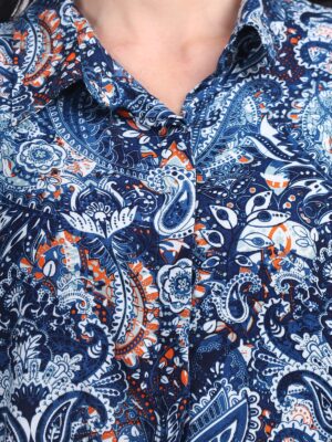 blue shirt women