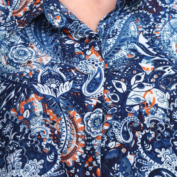 blue shirt women
