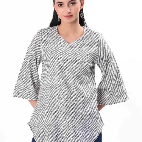 women daily wear top